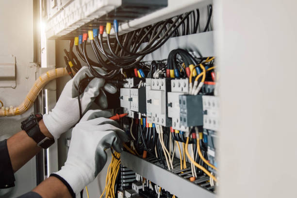 Best Affordable Emergency Electrician  in Fergus Falls, MN